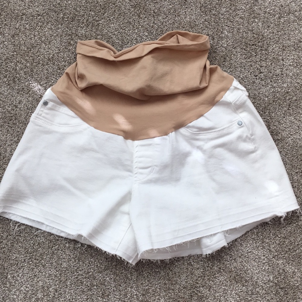 White maternity shorts